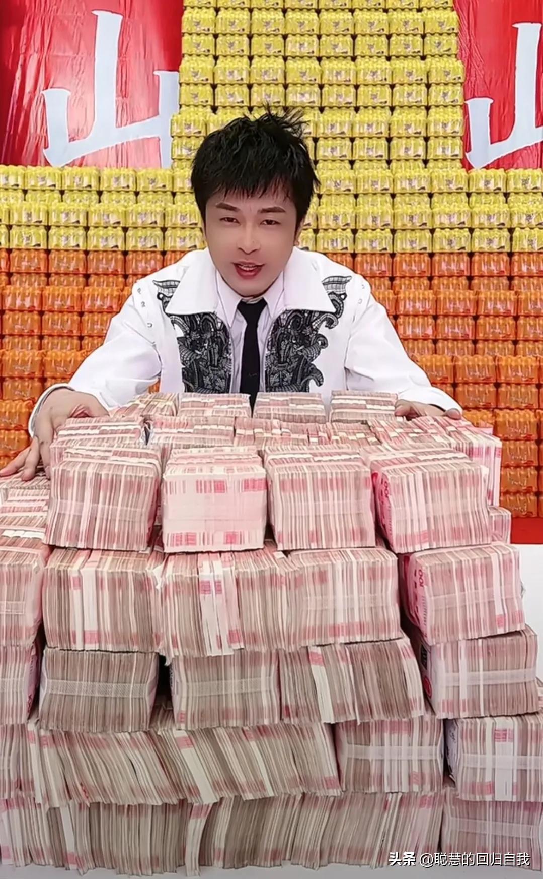 辛巴辛选和小杨臻选两大直播电商路线截然不同，你们更喜欢谁？