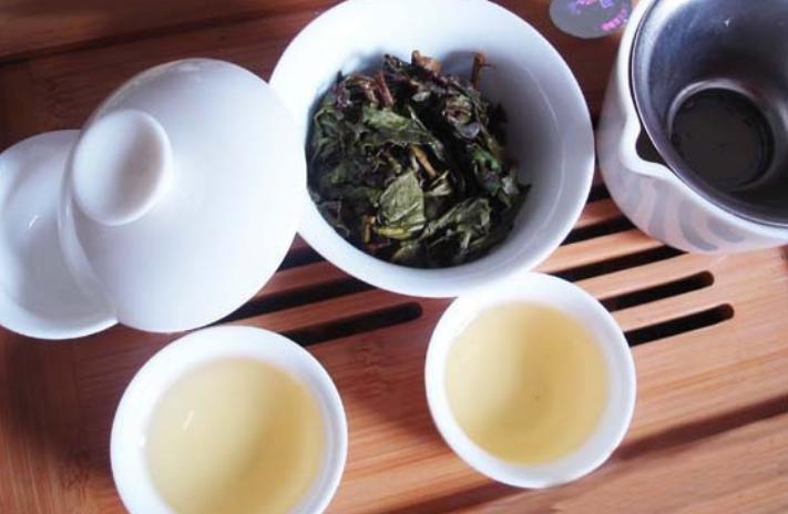 铁观音大红袍单丛茶红茶绿茶,铁观音大红袍红茶的味道区别