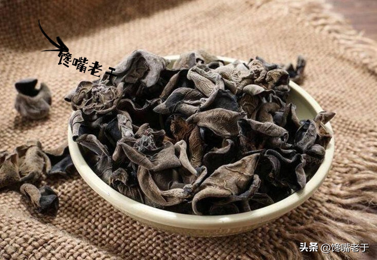 木耳品质好坏对营养区别大吗,假木耳和榛木耳营养有什么区别