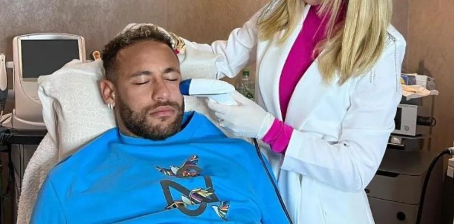 世界杯内马尔颜值,世界杯球员打扮