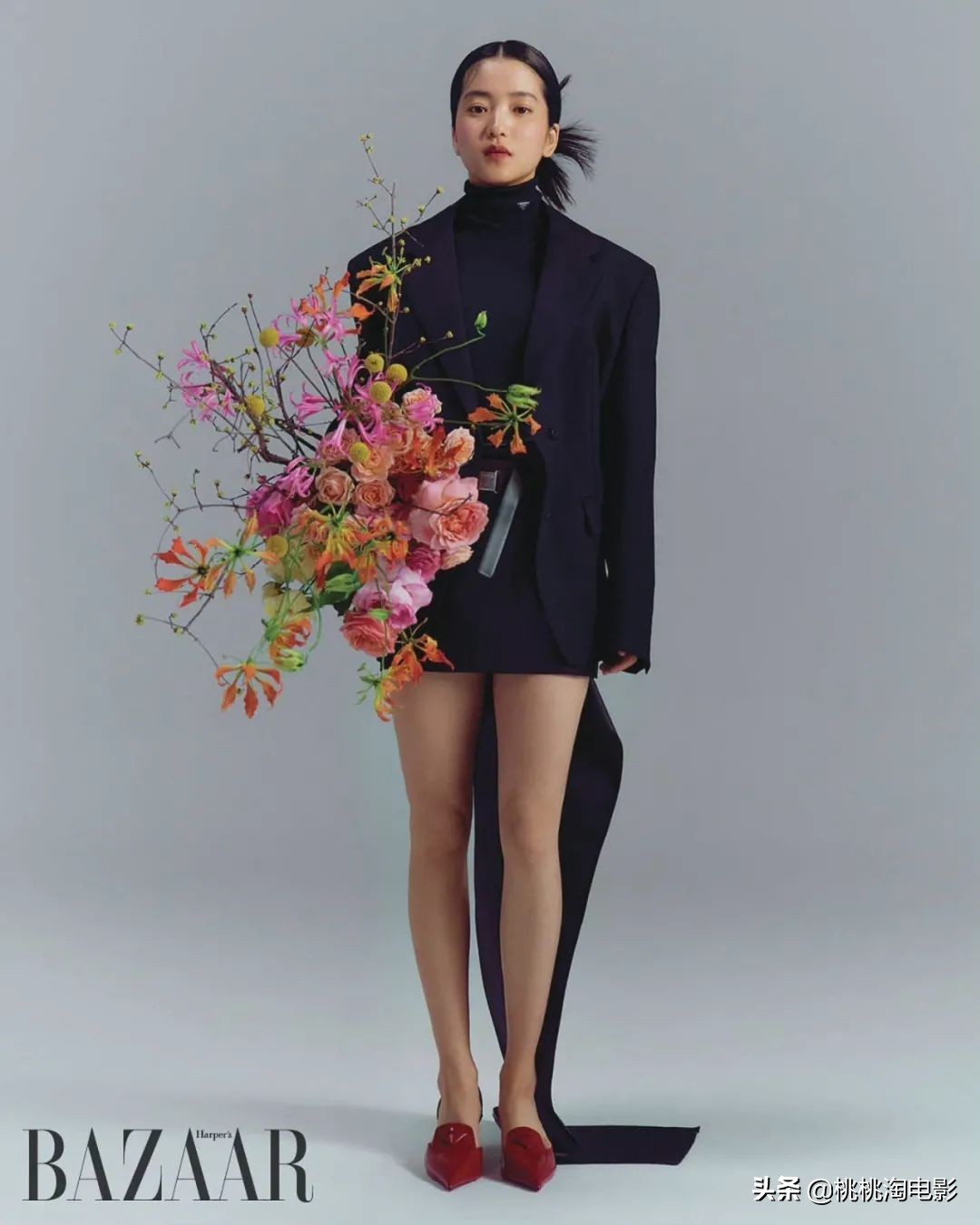 金泰梨短发惊艳瞬间,金泰梨春日写真