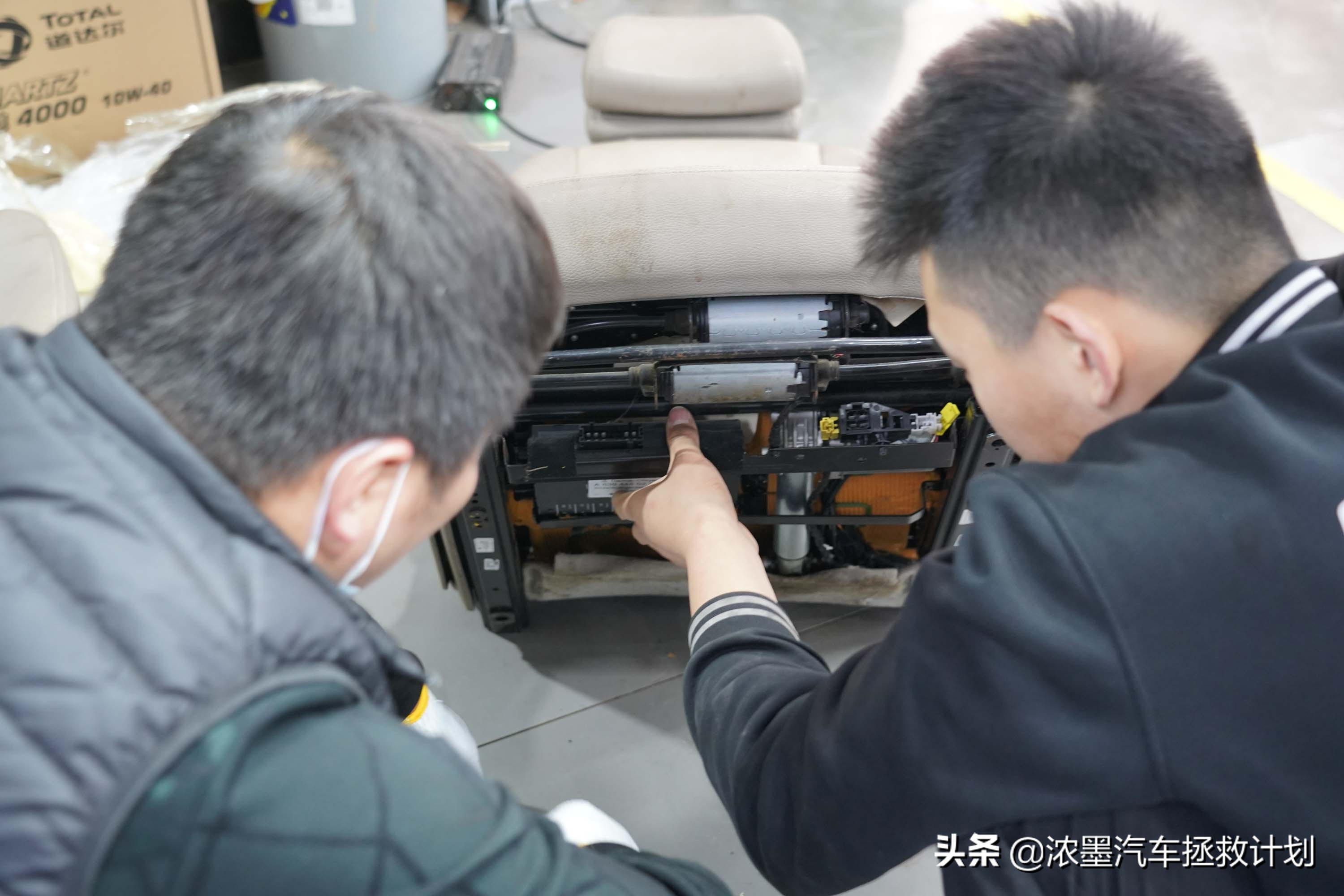 奔驰唯雅诺翻新全过程,奔驰唯雅诺翻新升级价格