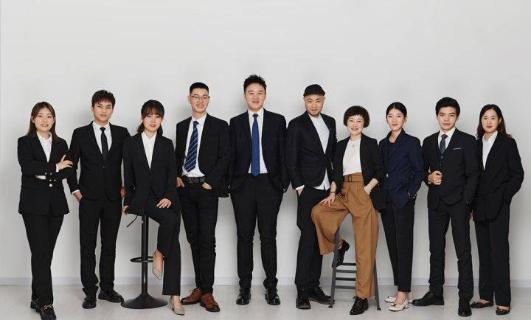 成都职业装西服定做价格,成都西服工装定制品牌前十名