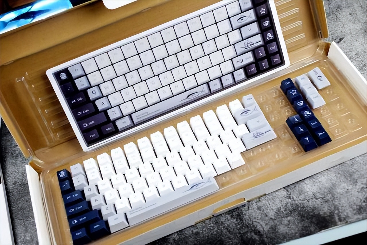 机械键盘ttc轴和樱桃轴有什么区别,机械键盘cherrymx8.0矮红轴