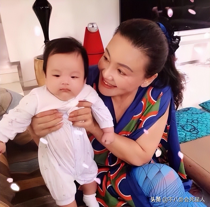 内娱再曝两男星隐婚生子,内娱爆料最新恋情