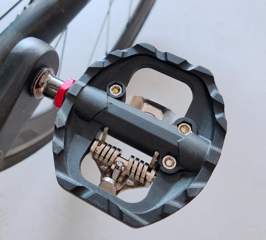 新手骑行无锁骑行鞋,自锁紧骑行鞋