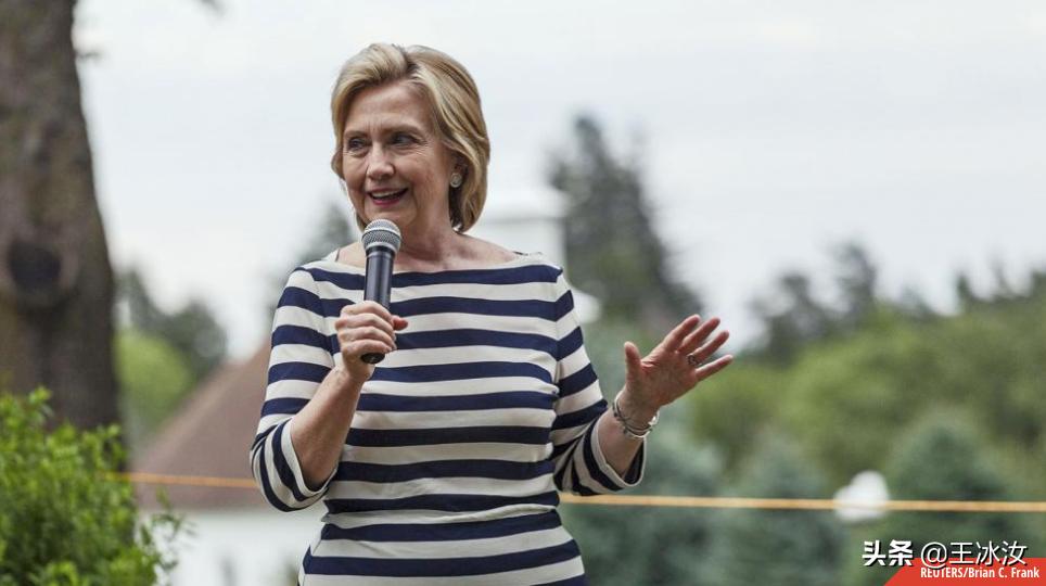 惨败给特朗普的那个夜晚，不服气的希拉里是如何熬过来的？
