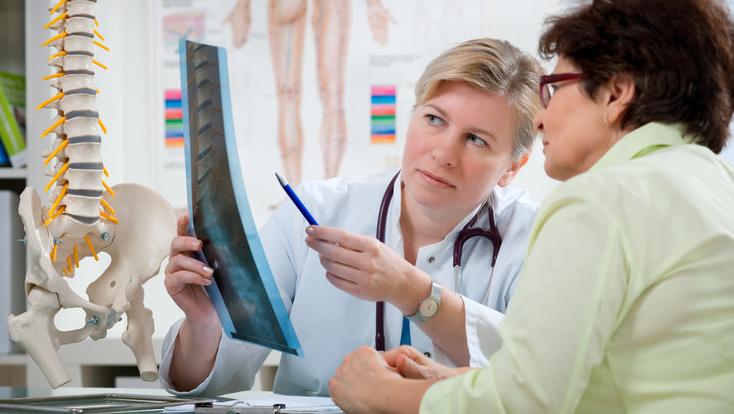 基于“伏邪学说”，探讨中医对慢性萎缩性胃炎的治疗方法