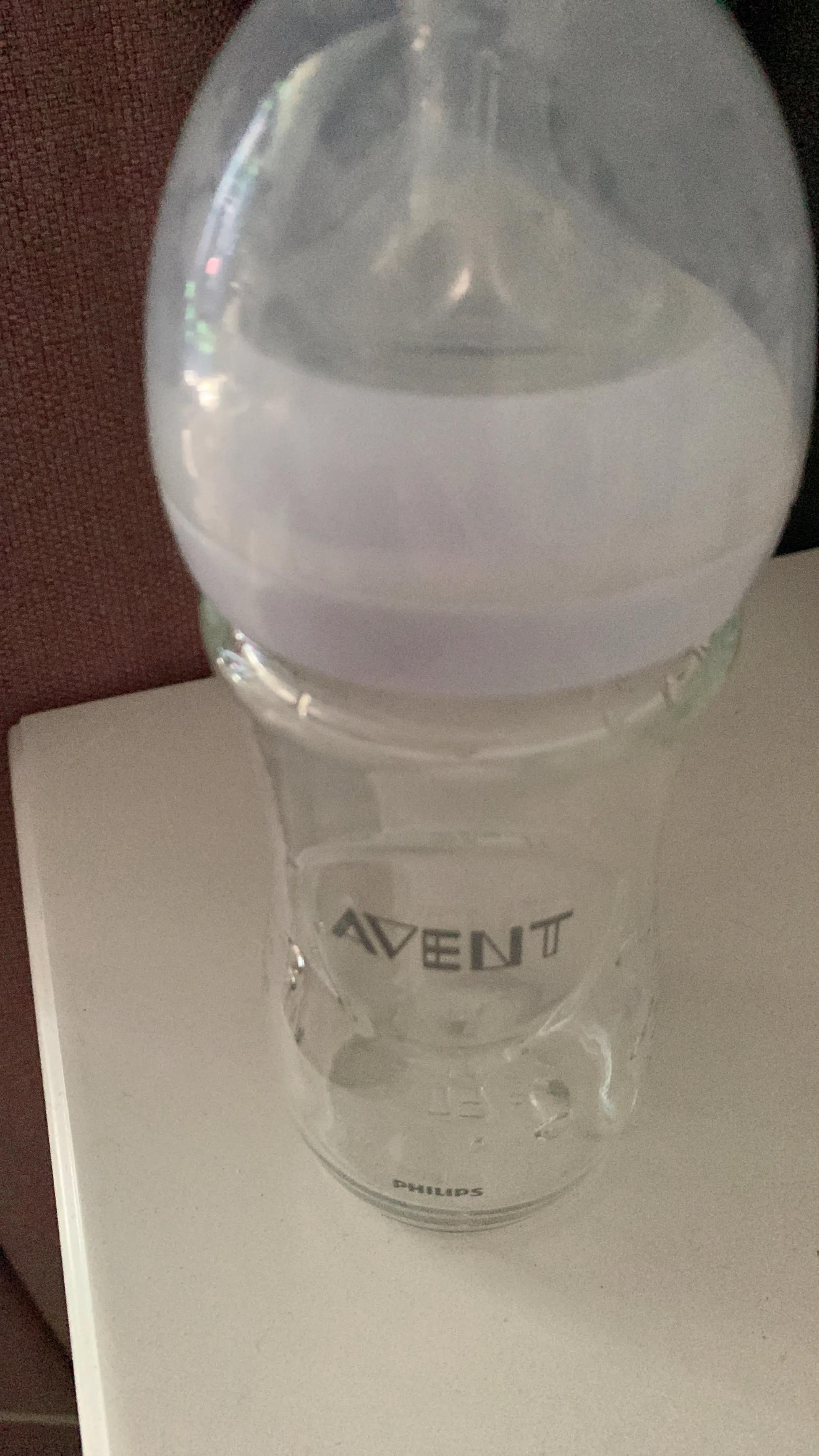 奶瓶玻璃的好还是ppsu材质的好,为什么玻璃材质的奶瓶便宜