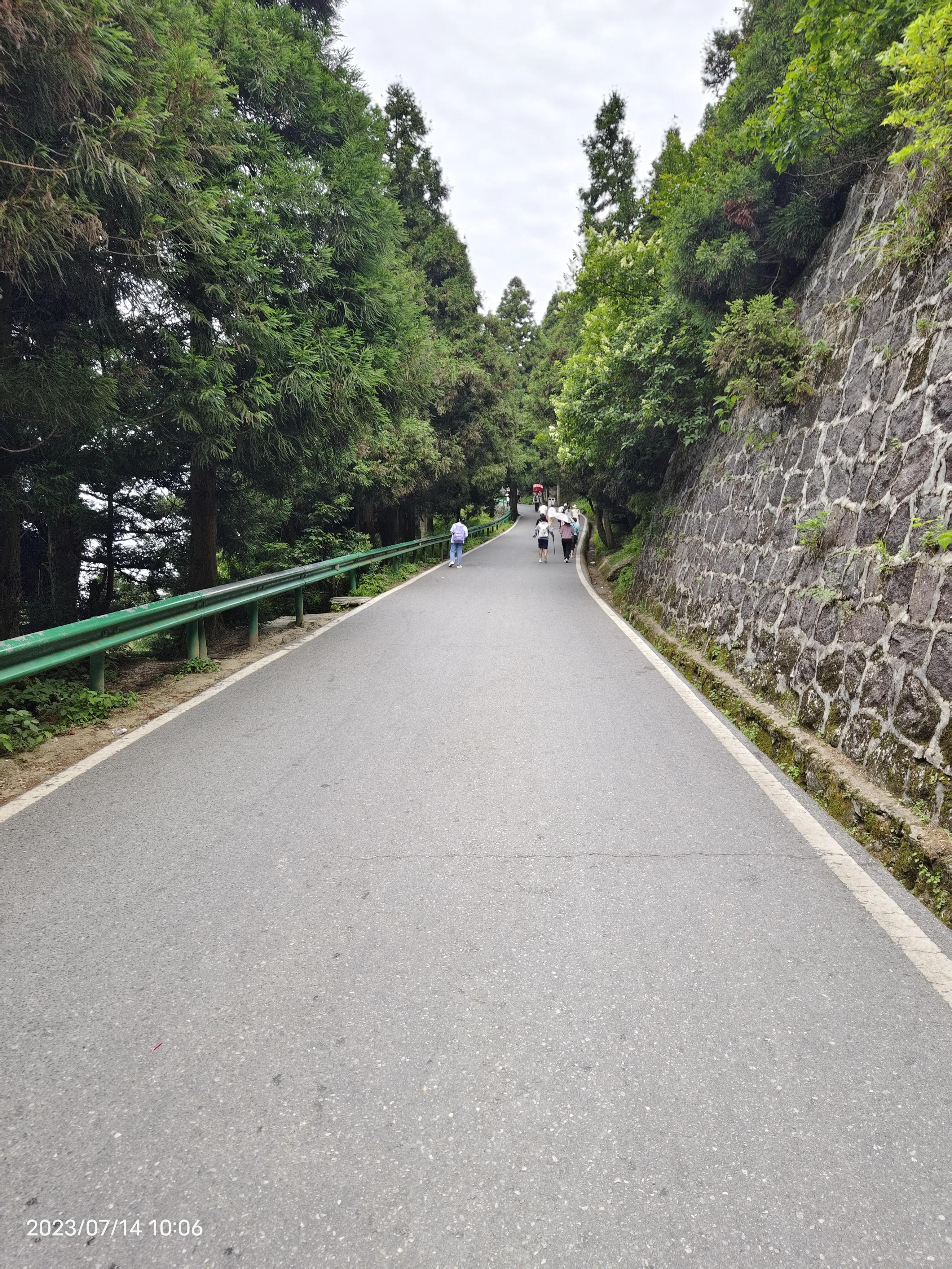衡山南岳一日游,南岳衡山是五岳最灵的吗