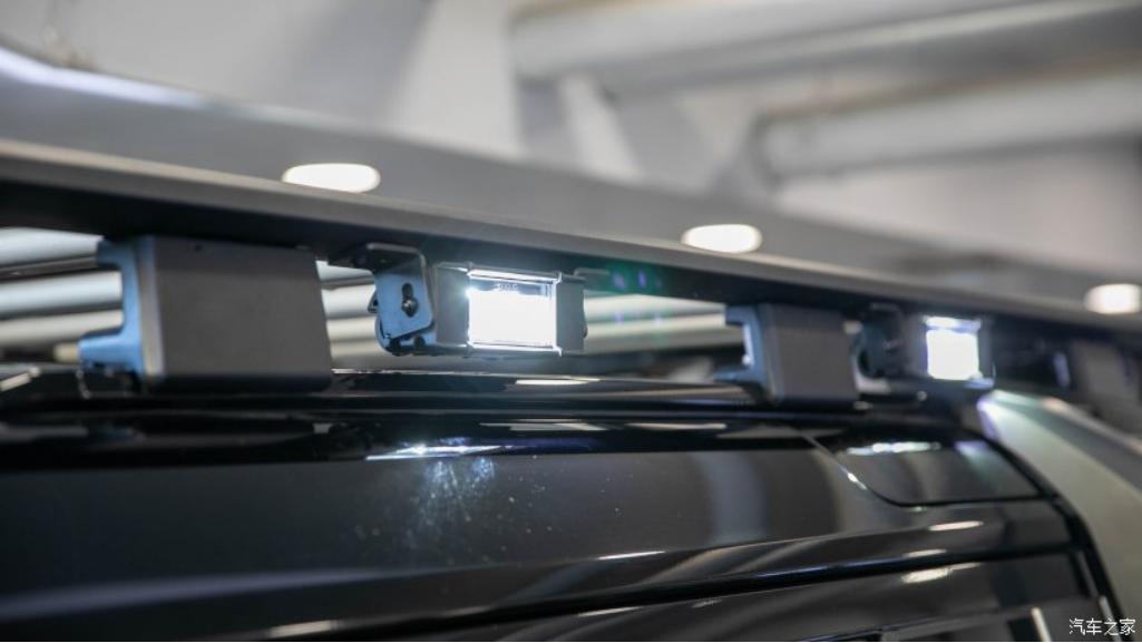 卫士越野顶灯,卫士专用顶灯