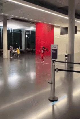 冬奥张国伟比赛视频,张国伟奥运搞笑