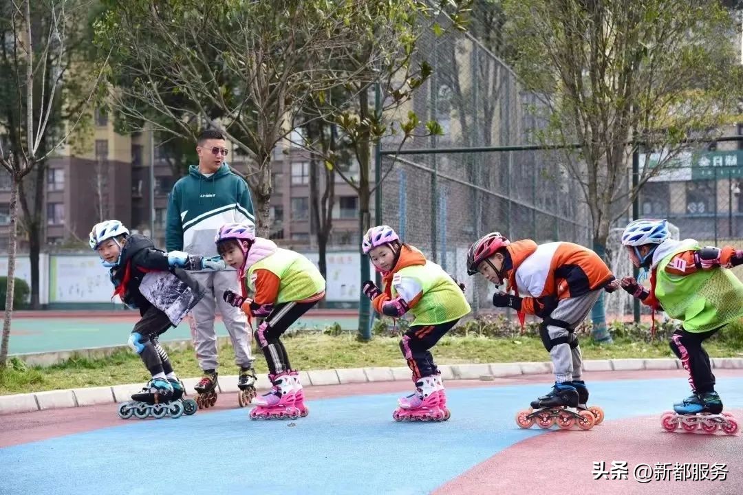 祝贺新学校,新都市区重点学校