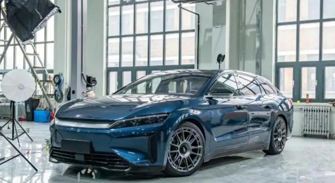 比亚迪汉真的比特斯拉好吗,比亚迪汉猎装版最新消息