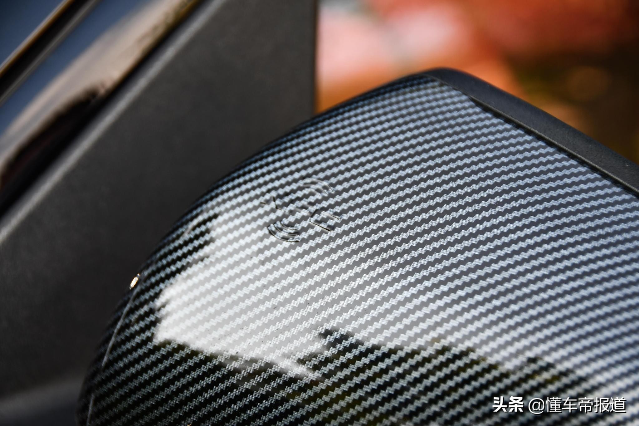 新能源比亚迪e2汽车测评,全新比亚迪e2到店实拍