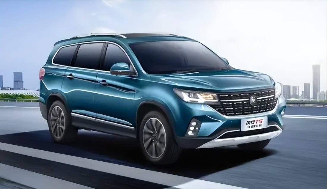 大气实用的国产suv风行t5,东风风行t5盛世款追梦版空间