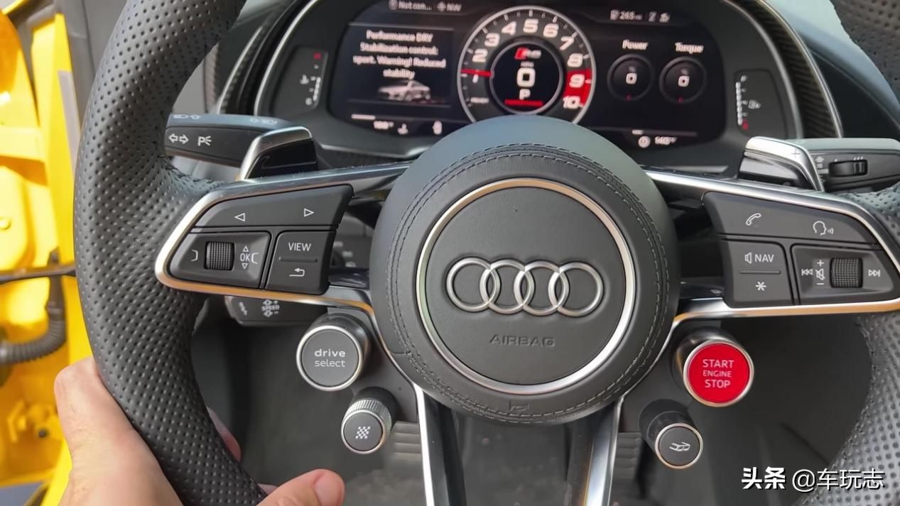 2019奥迪r8跟2020款奥迪r8,5.2v10奥迪r8限量版