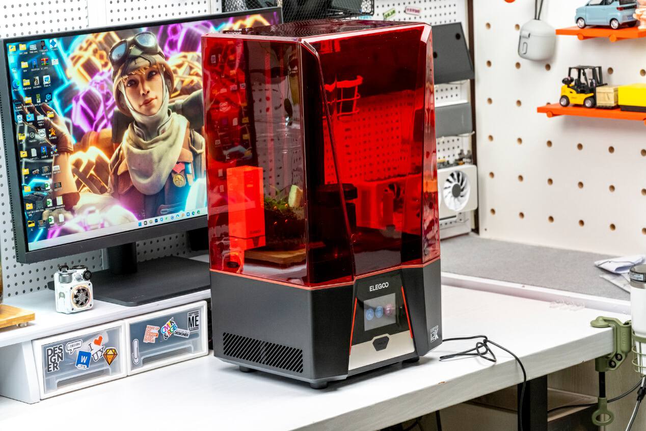 为了老头环雕塑连肝48小时,ELEGOOSaturn3光固化3D打印机评测