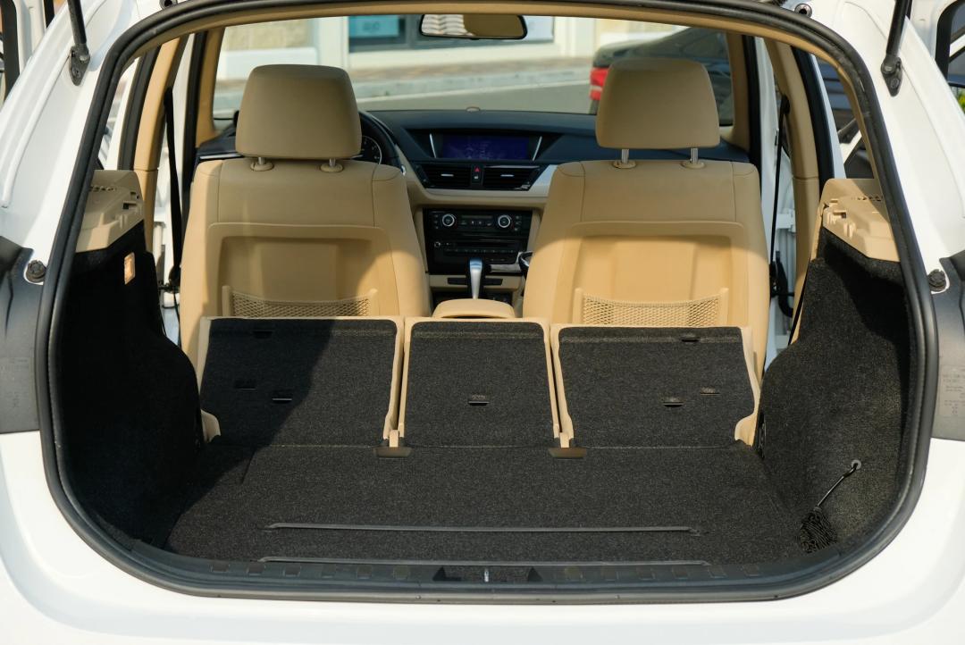 买宝马x1二手车1万左右,9万二手宝马x1m运动