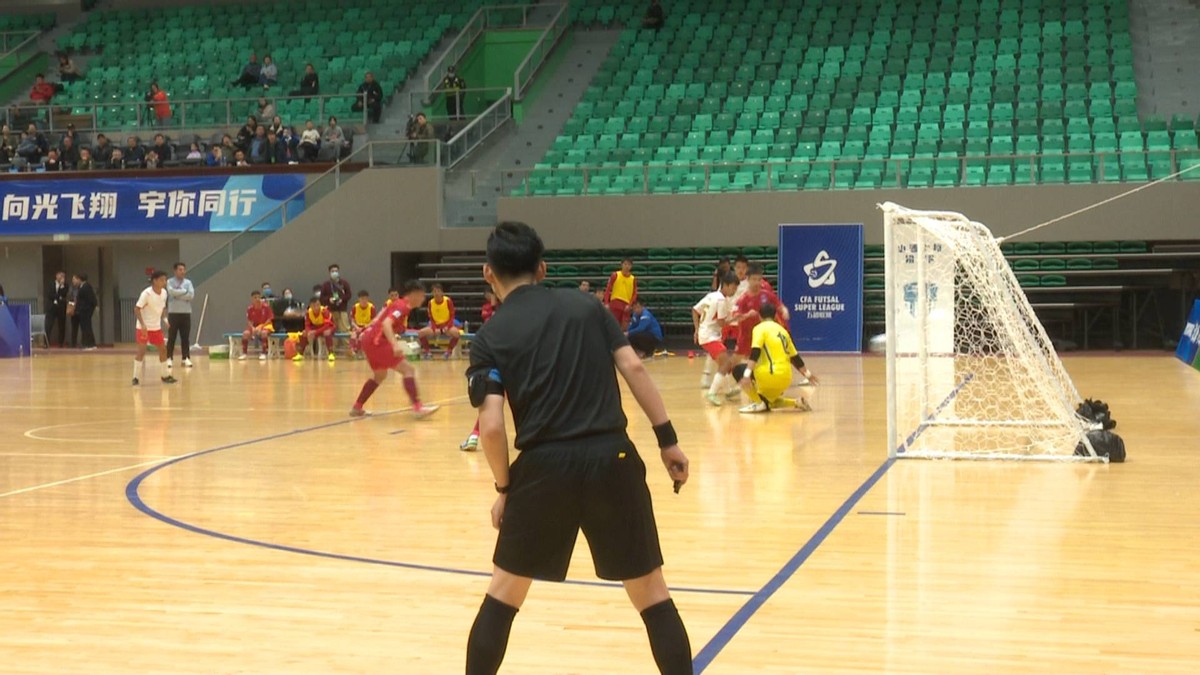 山西男篮五战四胜,山西长治五人制足球赛