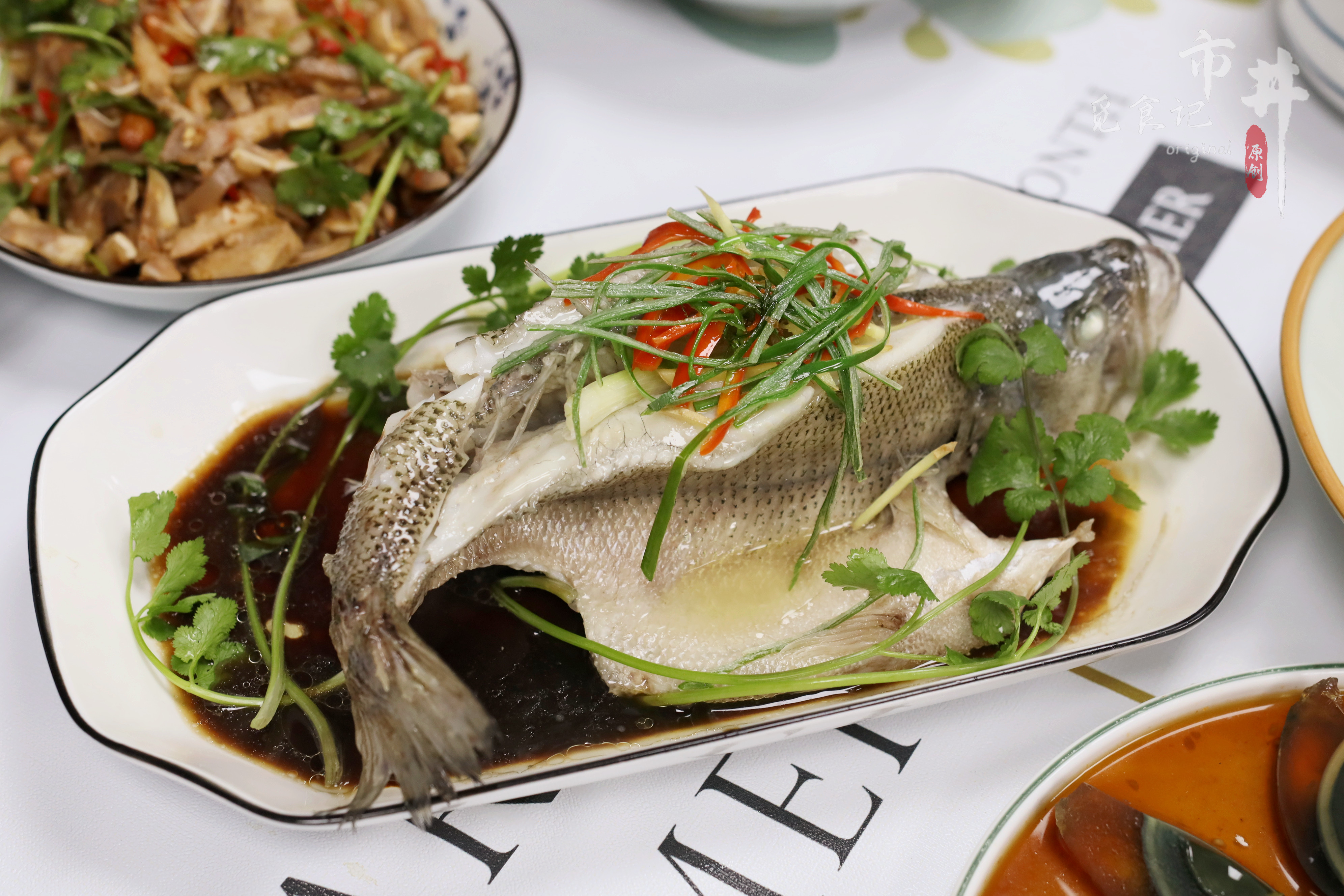 鲈鱼肚子大的好还是肚子小的好,买鲈鱼公的好还是母的好