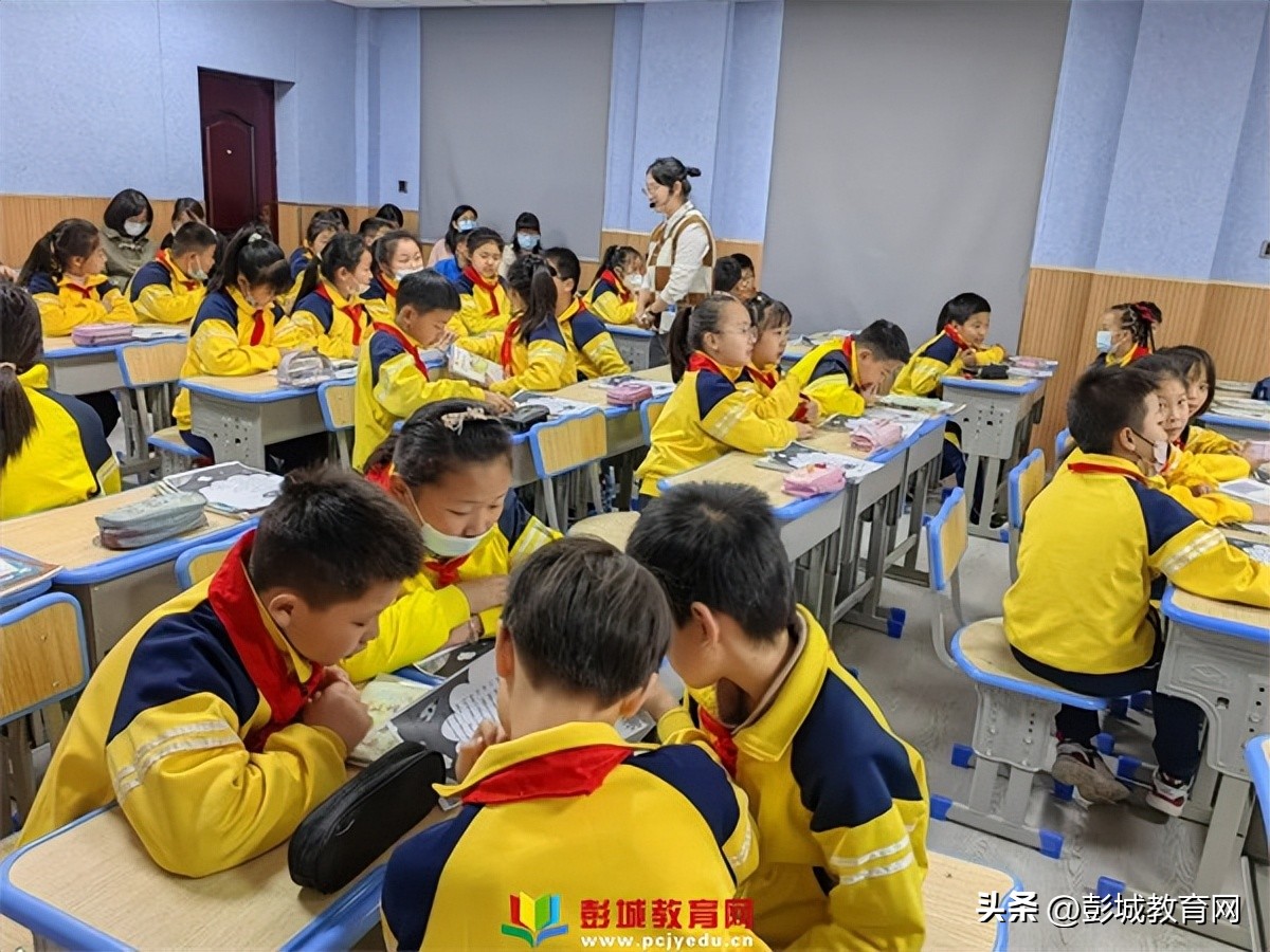 共教共研共成长教研活动总结,凝心聚力同教研携手并进共成长