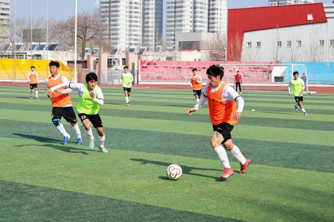 记录校园足球赛足够精彩,校园足球夺冠瞬间燃爆