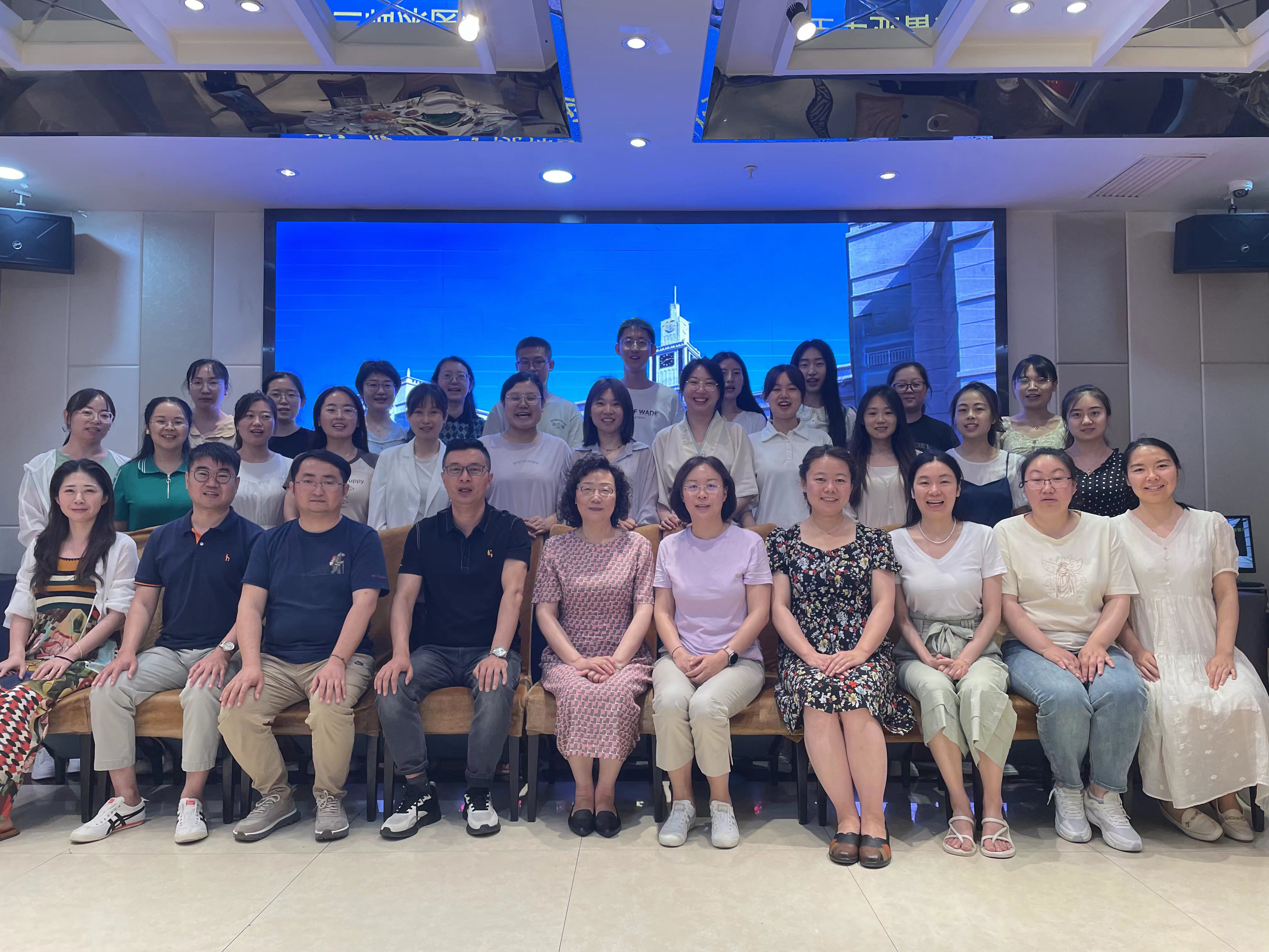 漫漫科研路,孜孜求索心——记兰州大学第二医院王满侠教授