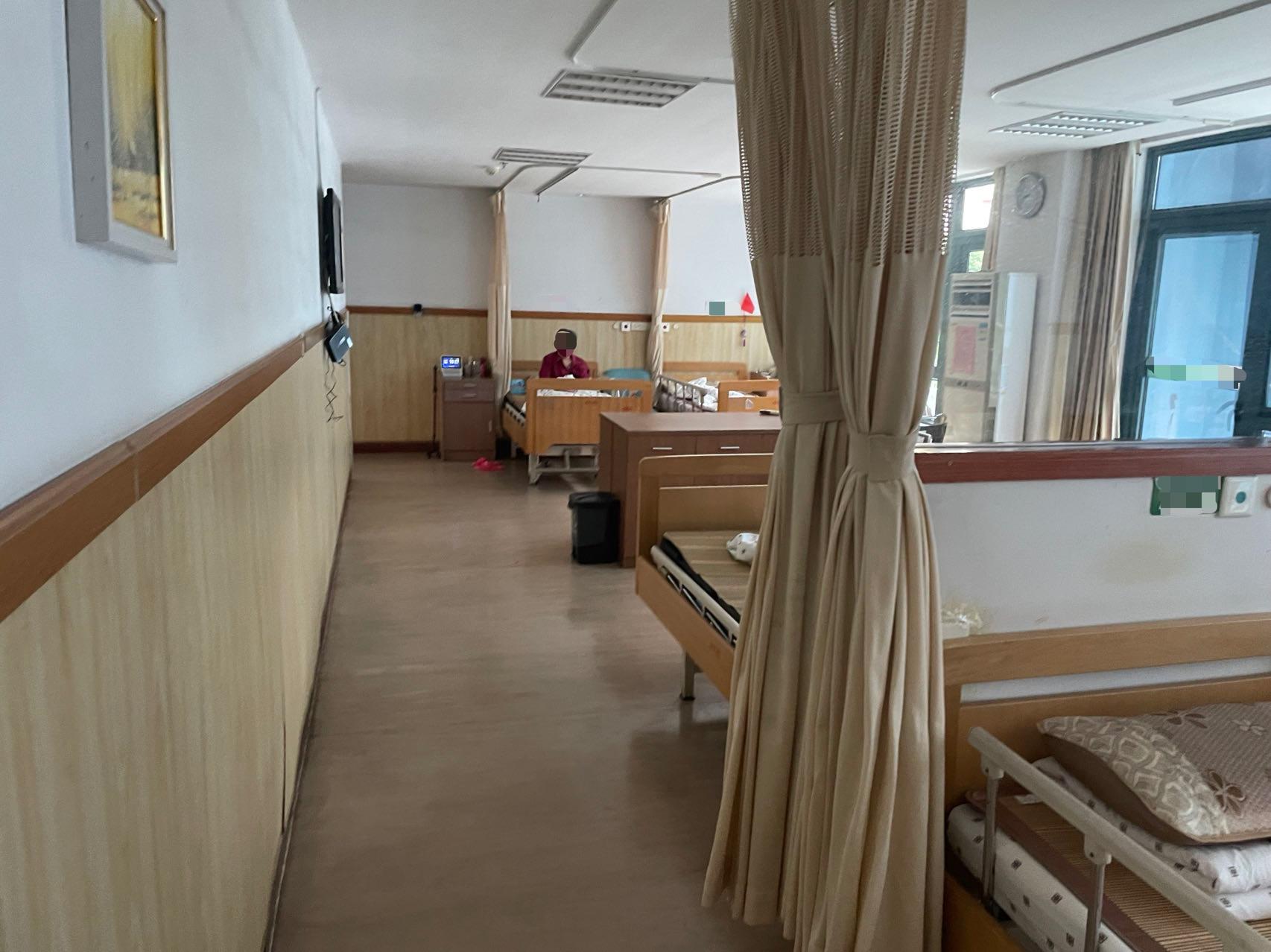 养老院护工老了,养老护工年轻人为什么少