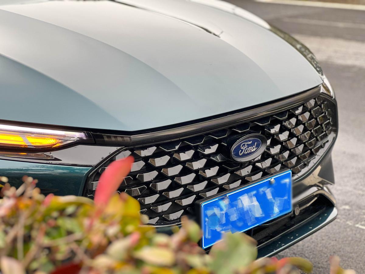 观网测评丨福特蒙迪欧E-混动版，百公里油耗只要0.3元？