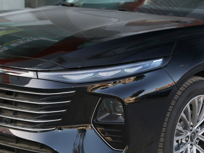 奔腾b70新款2024款成交价,奔腾b70新款尊享型能优惠多少钱