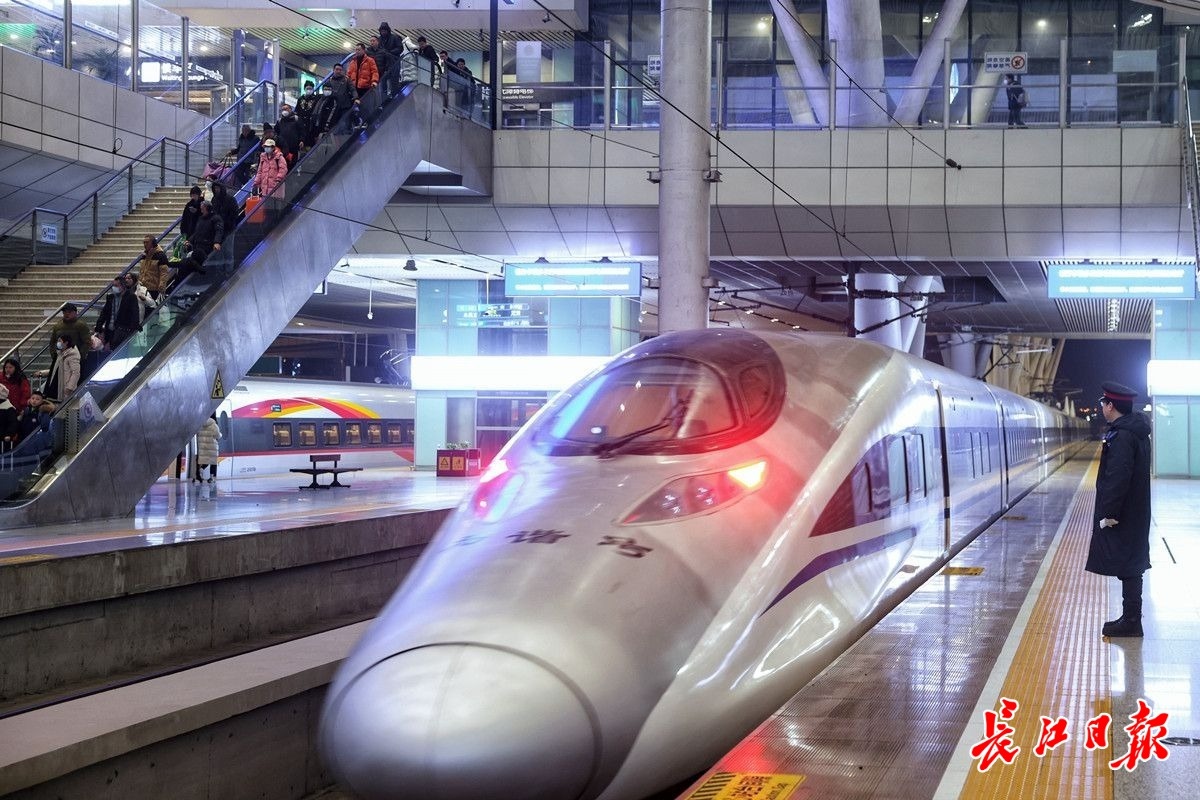 g67次列车来武汉,g3220高铁到郑州吗