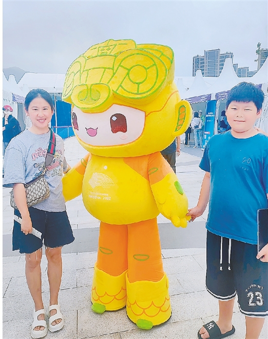 在家门口看亚运会,在家里看亚运会开幕式