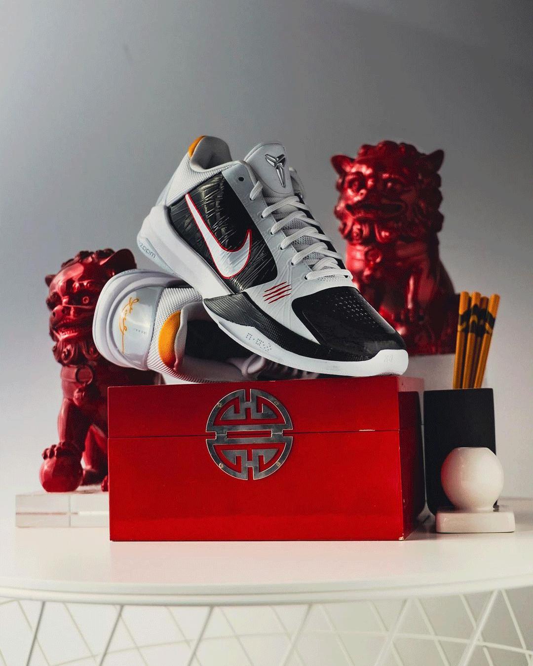 你未曾见过李小龙训练时的老照片,1973李小龙罕见老照片