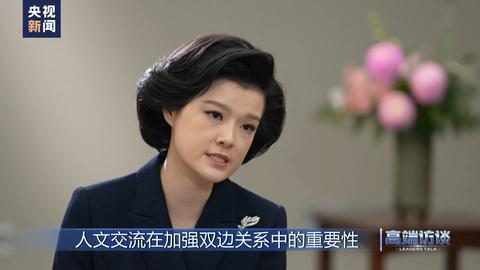 比利时前总统莱特姆,专访日本前首相