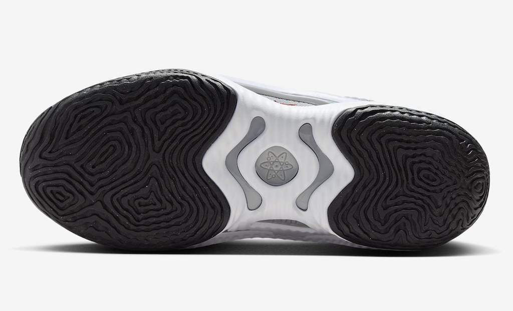 银黑色nike,nike银子弹鞋灰色