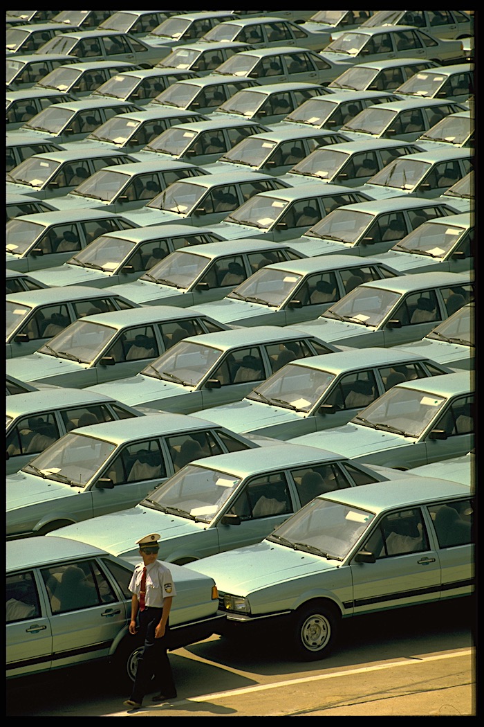 深度再见少年,梦回90年代桑塔纳
