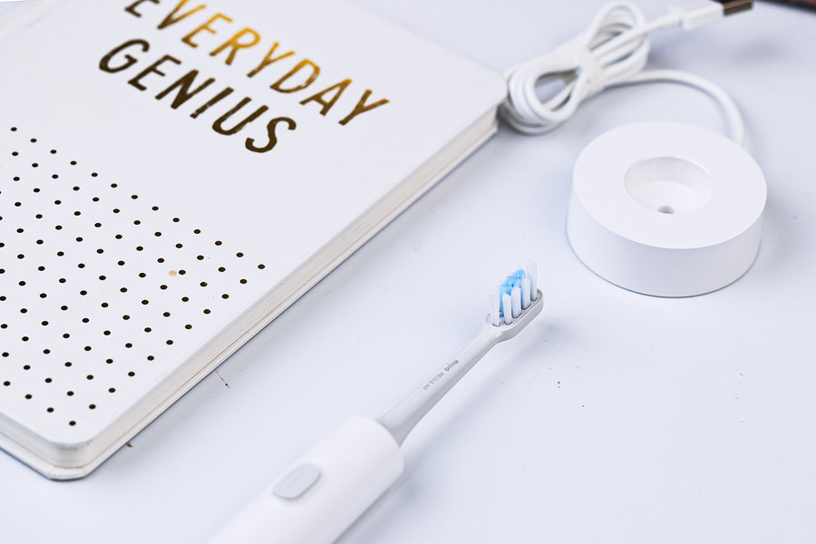 续航久静音的电动牙刷,小米声波牙刷t301刷头