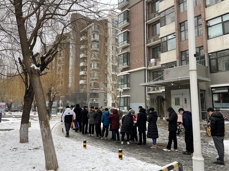 直击北京丰台区核酸检测现场,丰台启动全区第二轮核酸检测