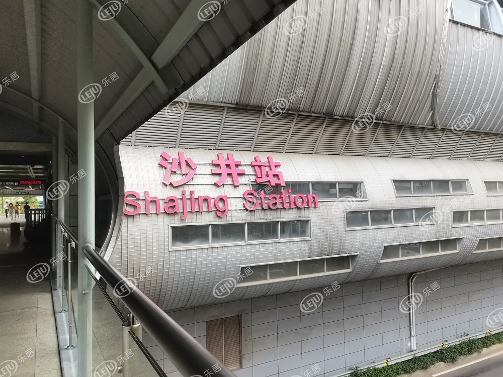 一天卖8个亿的房地产,深圳一天卖掉700套新房背后