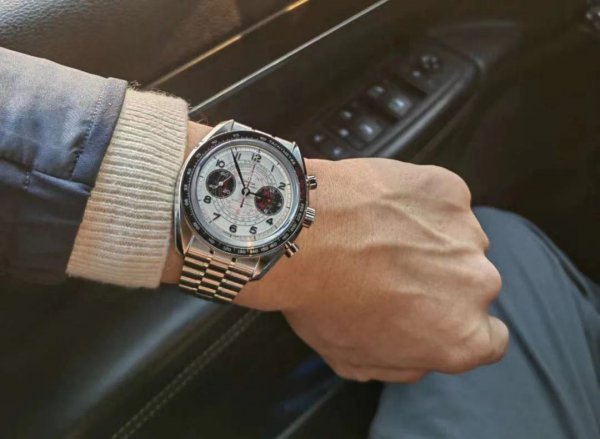 凭实力受宠，超霸凭什么深受喜爱