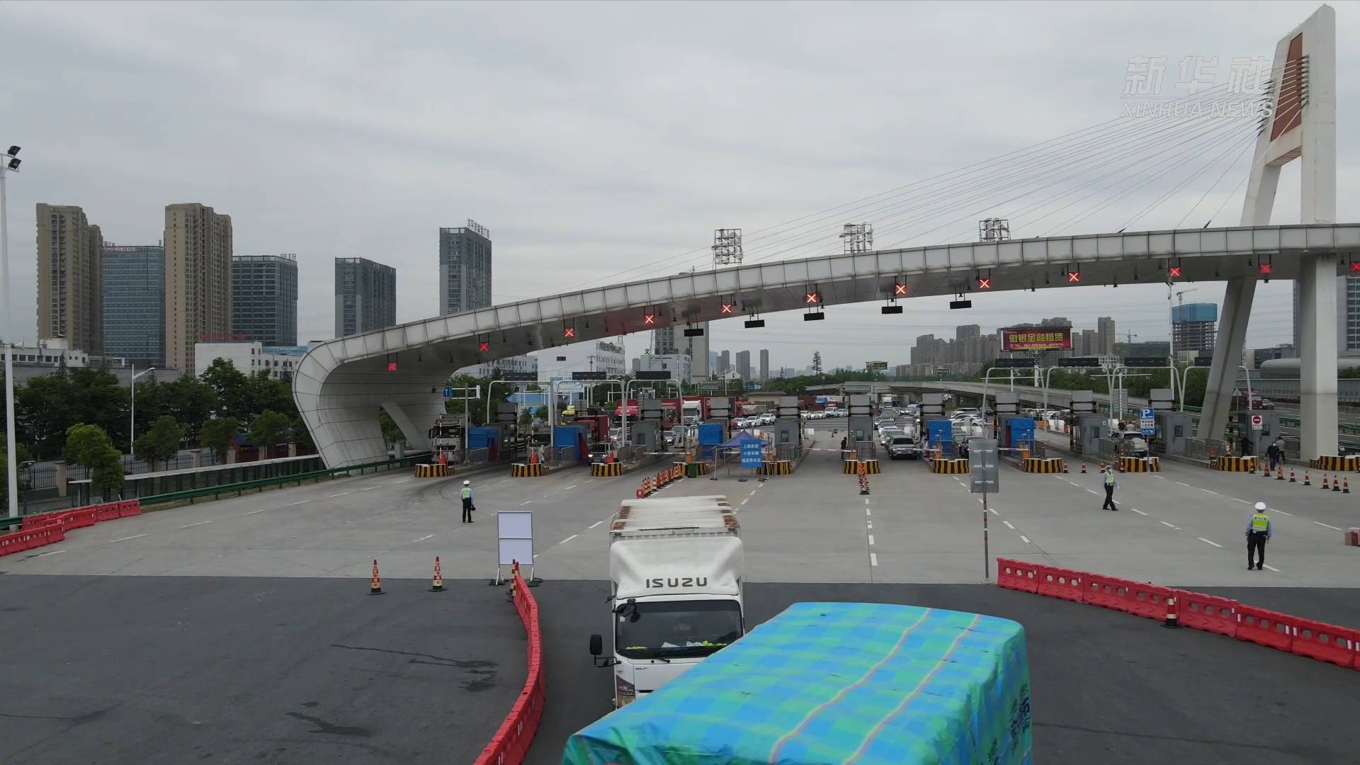 免费下高速要还卡吗,卡友下高速还卡吗