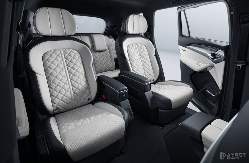 奔驰奥迪宝马三个性价比最好的车,宝马奥迪奔驰这三款车哪个最实用