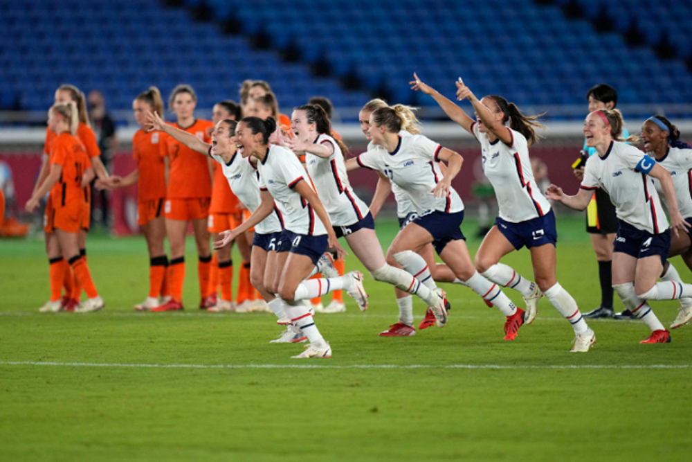 美国男女混合足球,美国足协与男女达成同工同酬