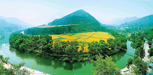 远山如黛近水含烟下一句,远山如黛近水含烟文案