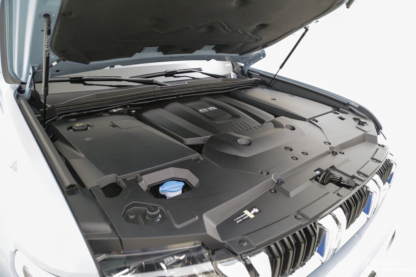 北京越野BJ60行政版上市,2022款北京硬派越野bj60