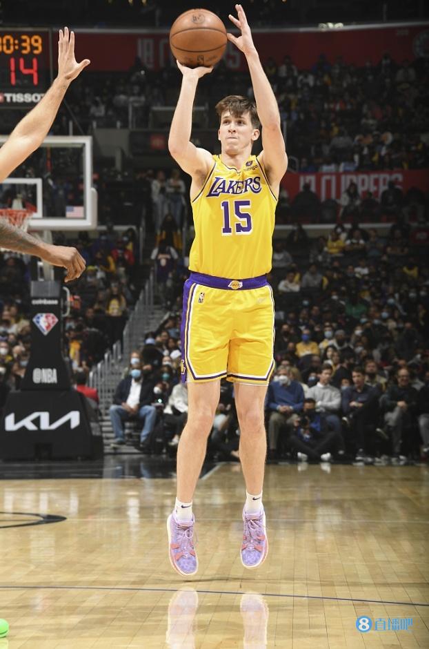 人物志｜里夫斯：休赛期要提升三分和体能未来目标是进总决赛