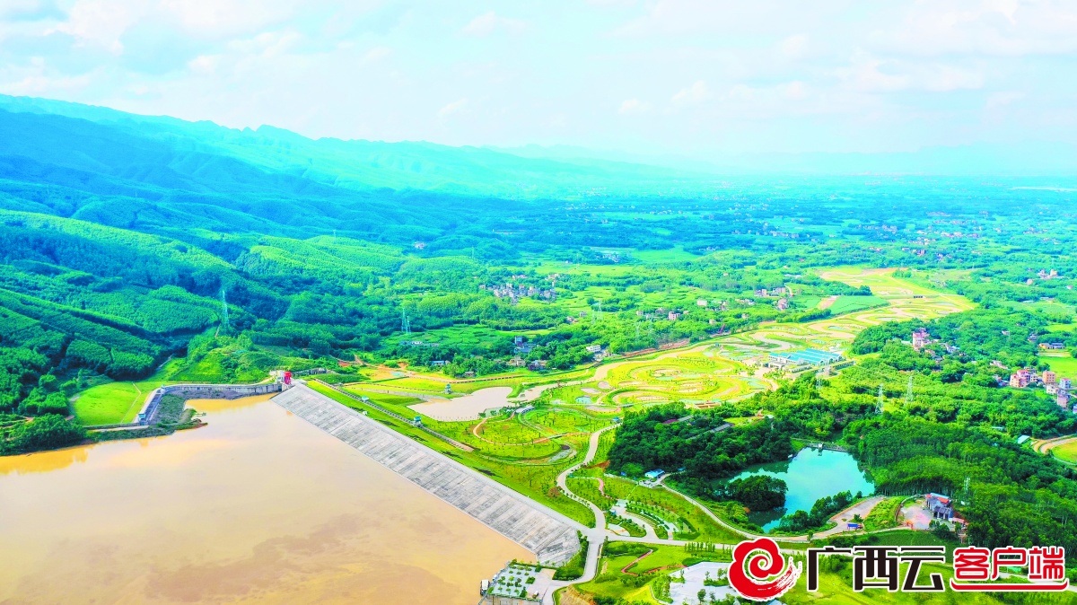 非凡十年粤西,非凡十年龙江