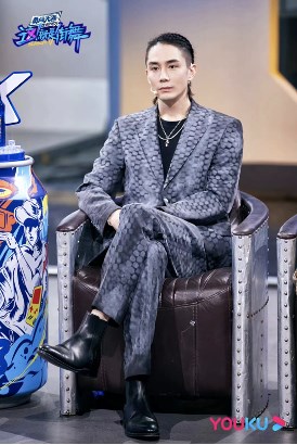 街舞王一博刘雨昕韩庚李承铉齐舞,这就是街舞王一博刘昊然第几期