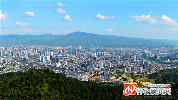 十年辉煌再启航,十年风雨铸辉煌高潮版